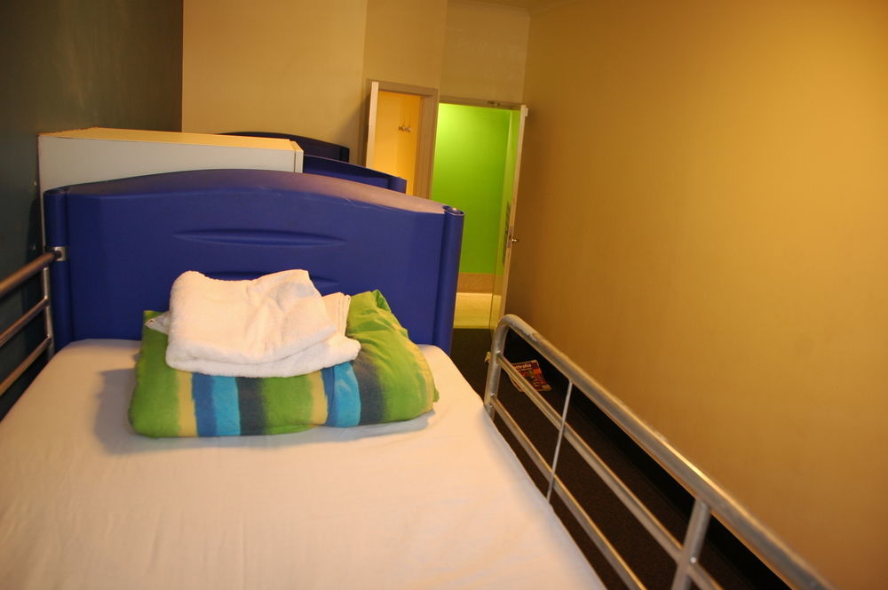 Melaleuca On Mitchell - Darwin Yha Hostel Kültér fotó
