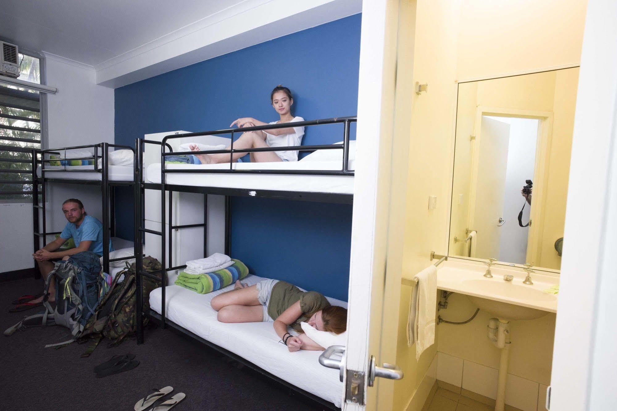 Melaleuca On Mitchell - Darwin Yha Hostel Kültér fotó