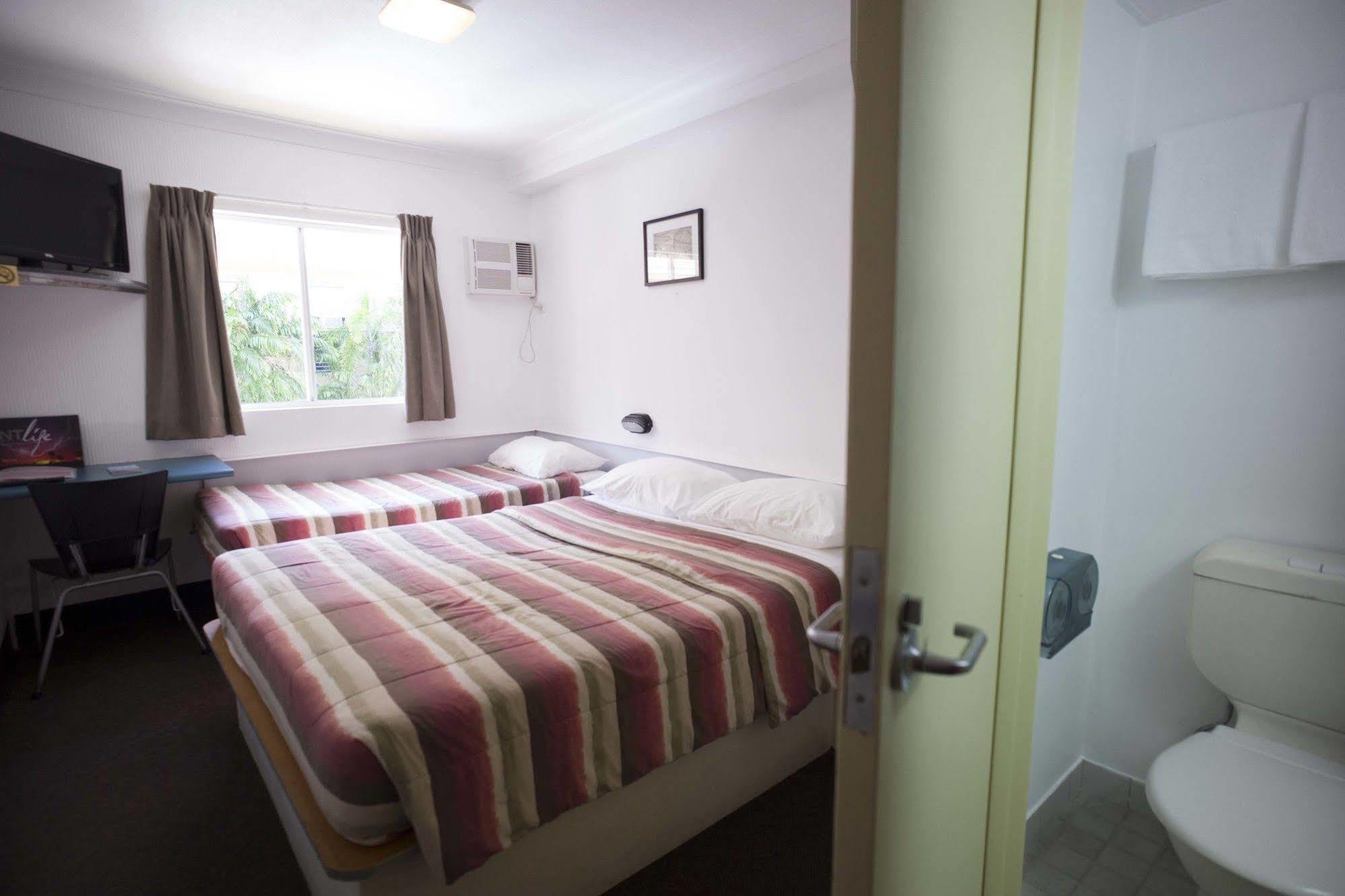 Melaleuca On Mitchell - Darwin Yha Hostel Kültér fotó