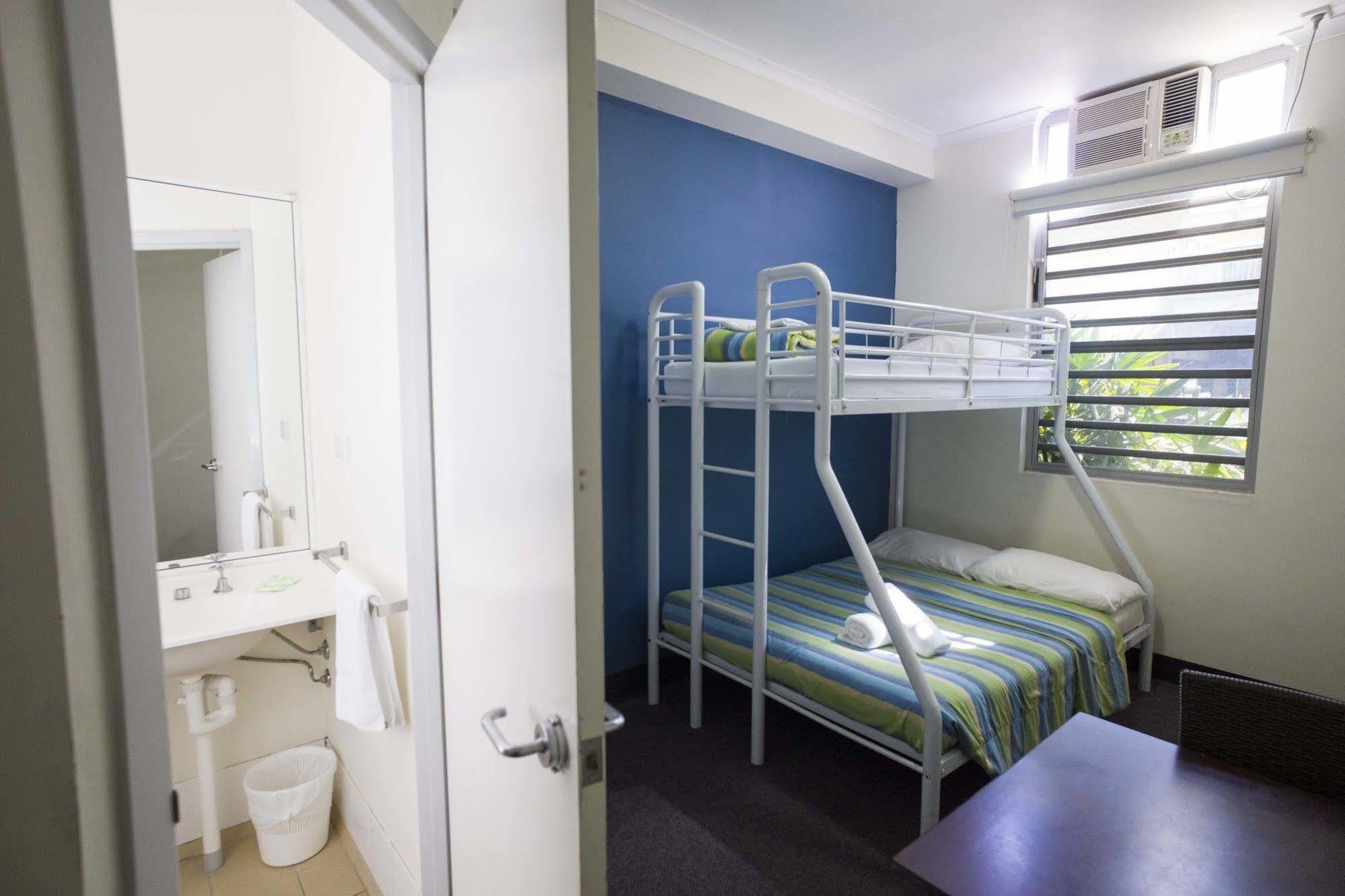 Melaleuca On Mitchell - Darwin Yha Hostel Kültér fotó